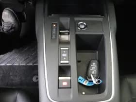 Citroën C5 Aircross 1.2 Hybrid (145Pk) Plus Navi Camera AllSeason Banden Géén Afleve thumbnail 26