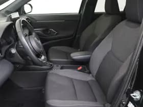 Toyota Yaris Cross thumbnail 17