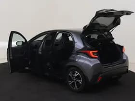 Toyota Yaris thumbnail 11