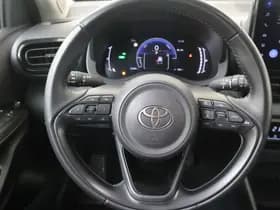 Toyota Yaris thumbnail 36