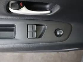 Toyota Aygo X 1.0 VVT-i S-CVT Play thumbnail 22