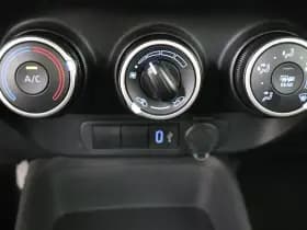 Toyota Aygo X 1.0 VVT-i S-CVT Play thumbnail 24