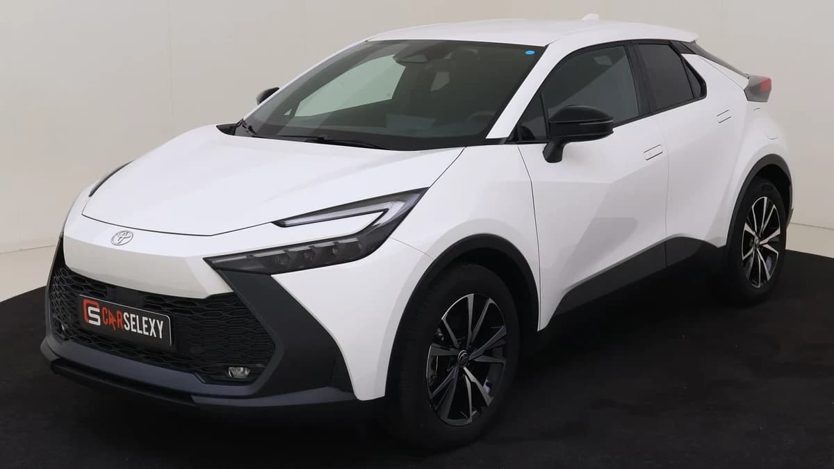 Toyota C-HR 2.0 PHEV 220PK Dynamic Winterpack Camera Carplay Navigatie — foto 1