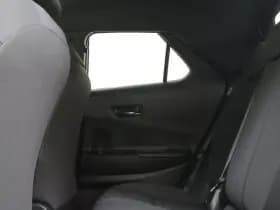 Toyota C-HR 2.0 PHEV 220PK Dynamic Winterpack Camera Carplay Navigatie thumbnail 23