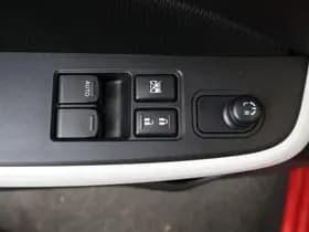 Suzuki Swift thumbnail 19