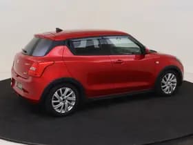 Suzuki Swift thumbnail 5