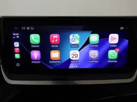 Peugeot E-2008 EV Allure 50 kWh thumbnail 23