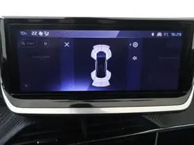 Peugeot E-2008 EV Allure 50 kWh thumbnail 24