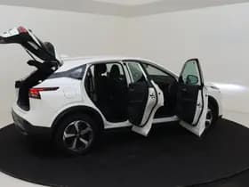 Nissan Qashqai thumbnail 13