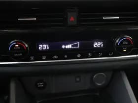Nissan Qashqai thumbnail 17