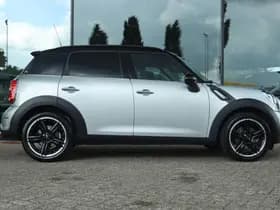 MINI Countryman 1.6 COOPER S 184PK CHAMP ED. thumbnail 7