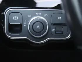 Mercedes-Benz A-Klasse 180 PREMIUM AUT. thumbnail 29