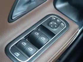 Mercedes-Benz A-Klasse 180 PREMIUM AUT. thumbnail 33