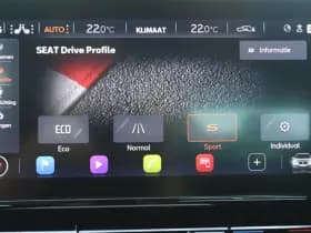 SEAT Leon 1.5 TSI FR LAUNCH EDITION thumbnail 34