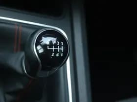 SEAT Leon 1.5 TSI FR LAUNCH EDITION thumbnail 42