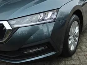 Škoda Octavia COMBI 1.0 TSI BUSINESS EDITION thumbnail 36