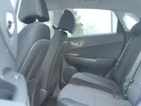 Hyundai KONA EV 64 KWH 3 FASE thumbnail 14