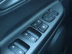 Hyundai KONA EV 64 KWH 3 FASE thumbnail 24