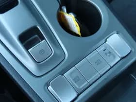 Hyundai KONA EV 64 KWH 3 FASE thumbnail 28