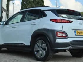 Hyundai KONA EV 64 KWH 3 FASE thumbnail 10