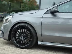 Mercedes-Benz A-Klasse AMG 45 4MATIC 381PK thumbnail 15