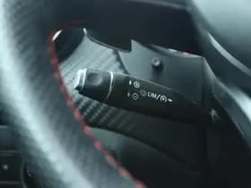 Mercedes-Benz A-Klasse AMG 45 4MATIC 381PK thumbnail 32