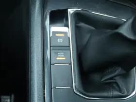 Volkswagen Tiguan 1.4 TSI CONNECTED SERIES thumbnail 32