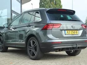 Volkswagen Tiguan 1.4 TSI CONNECTED SERIES thumbnail 8
