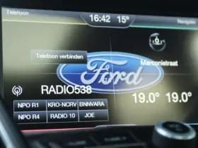 Ford C-MAX 1.5 TITANIUM thumbnail 32