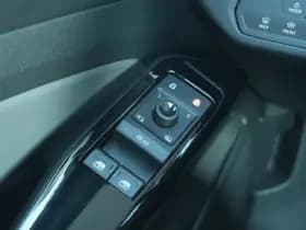 Volkswagen ID.4 LIFE 77 kWh thumbnail 31