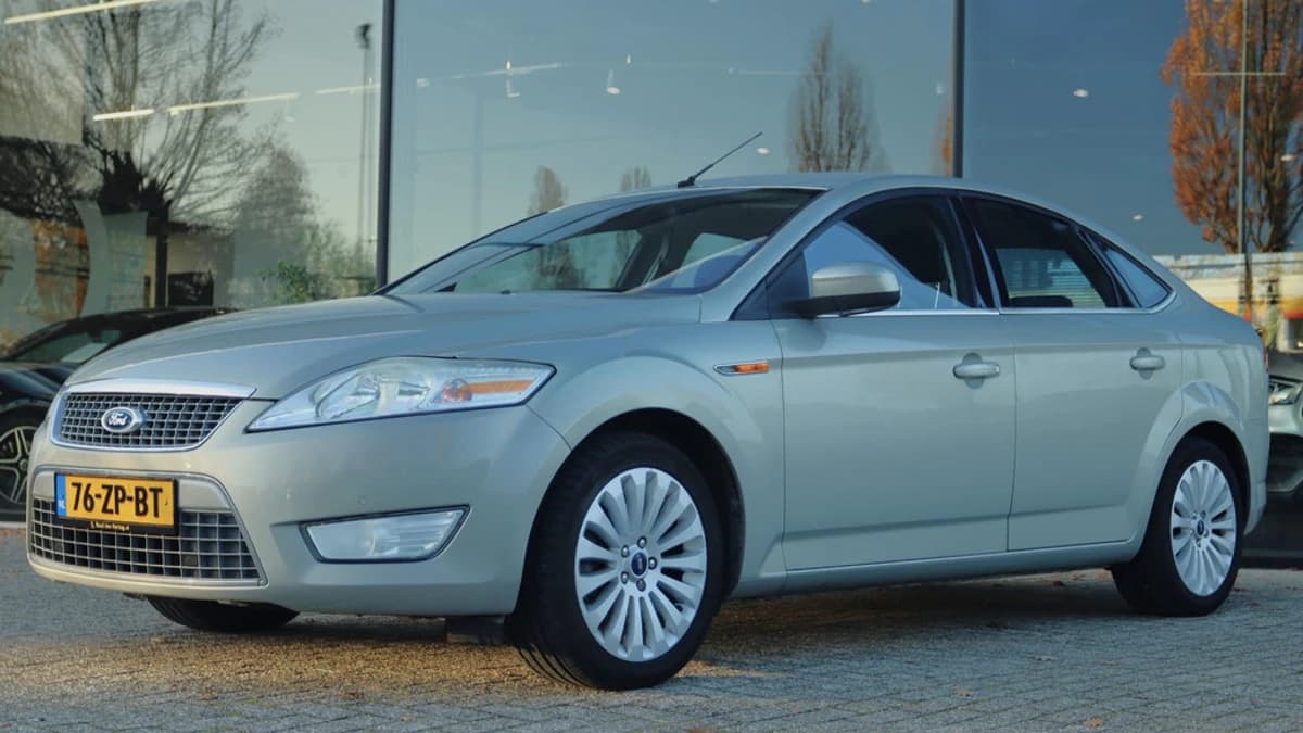 Ford Mondeo 2.3-16V TITANIUM — foto 1
