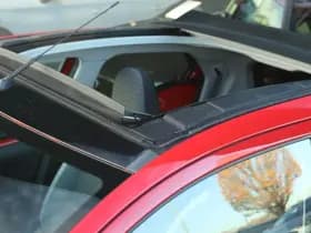 Toyota Aygo 1.0 VVT-i X-JOY AUT. CABRIO thumbnail 3