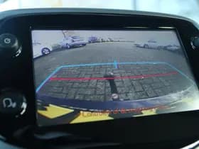 Toyota Aygo 1.0 VVT-i X-JOY AUT. CABRIO thumbnail 6