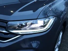 Volkswagen T-Cross 1.0 TSI STYLE thumbnail 25