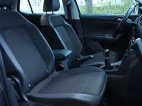 Volkswagen T-Cross 1.0 TSI STYLE thumbnail 4