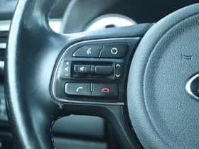 Kia Niro 1.6 GDI HYBRID FIRST EDITION thumbnail 18
