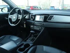 Kia Niro 1.6 GDI HYBRID FIRST EDITION thumbnail 7