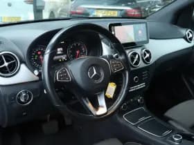 Mercedes-Benz B-Klasse 180 AMBITION thumbnail 3
