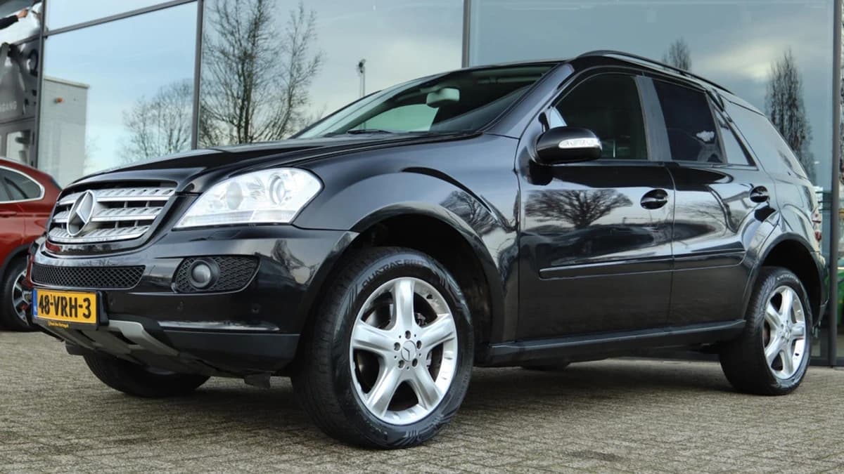 Mercedes-Benz M-Klasse 280 CDI GRIJS KENTEKEN — foto 1