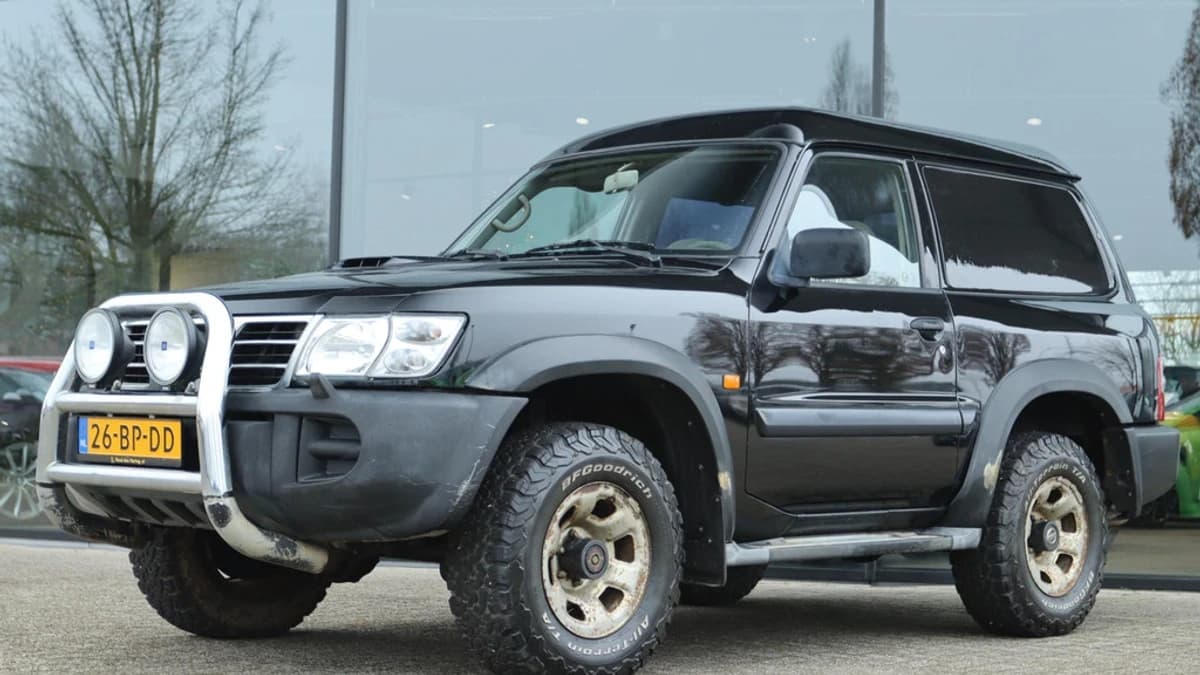 Nissan Patrol GR 3.0 DI COMFORT BASE 4X4 DIFF LOCK GRIJS KENTEKEN — foto 1