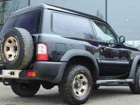 Nissan Patrol GR 3.0 DI COMFORT BASE 4X4 DIFF LOCK GRIJS KENTEKEN thumbnail 2