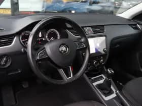 Škoda Octavia 1.0 TSI GT AMBITION BUSINESS thumbnail 3