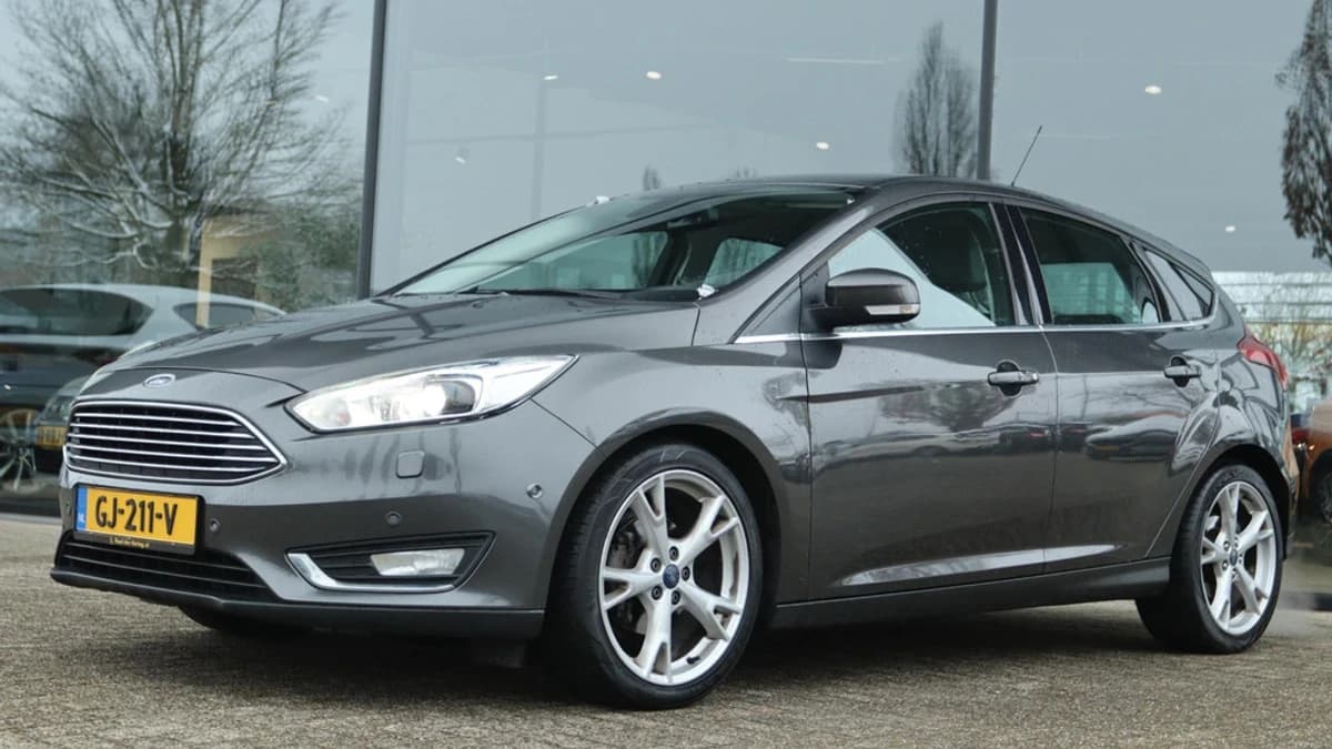 Ford Focus 1.0 TITANIUM ED. — foto 1