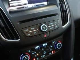 Ford Focus 1.0 TITANIUM ED. thumbnail 23