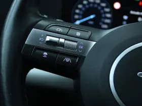 Hyundai KONA Electric PREMIUM 65.4 kWh thumbnail 22