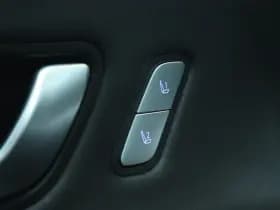 Hyundai KONA Electric PREMIUM 65.4 kWh thumbnail 28