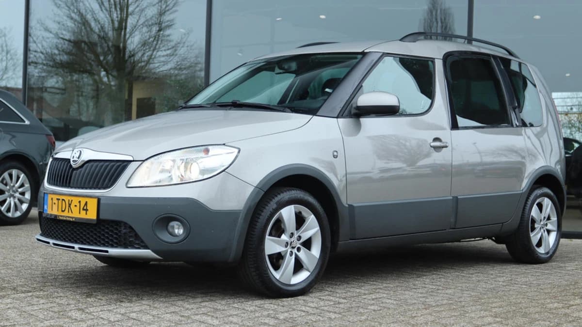 Škoda Roomster 1.2 TSI FRESH — foto 1