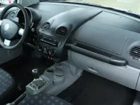 Volkswagen New Beetle 1.6 thumbnail 5