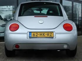 Volkswagen New Beetle 1.6 thumbnail 8