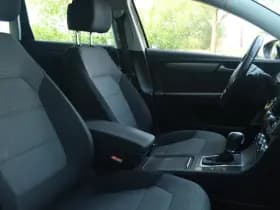 Volkswagen Passat VARIANT 1.4 TSI COMFORT EXE LINE AUT. thumbnail 4